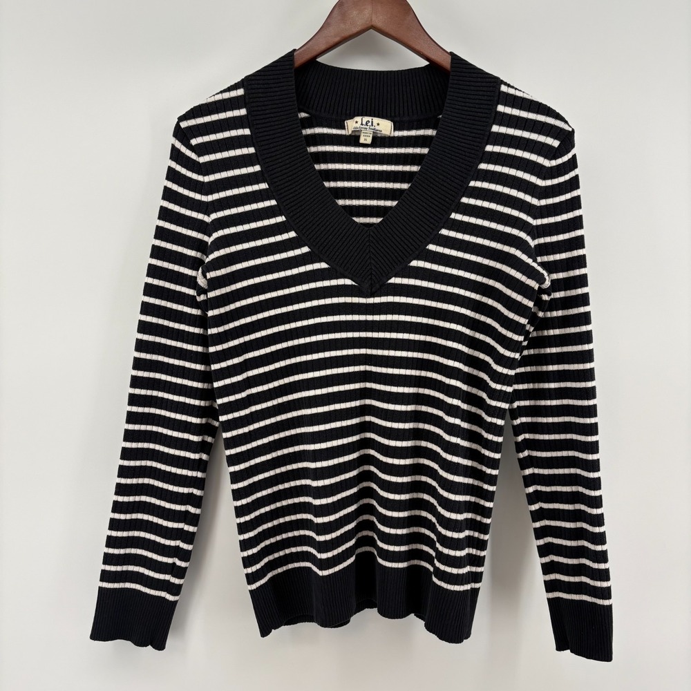 L.e.i. Striped Rib Knit Sweater‎ XL